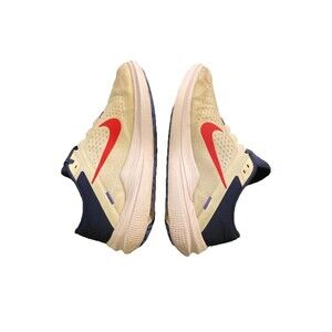 Nike Winflo 10 Running Shoes Men’s Size 10.5 W Light Green Sneakers